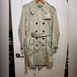 EUC BURBERRY Womens Beige Double-Breasted Nylon Trench Raincoat Coat size 8